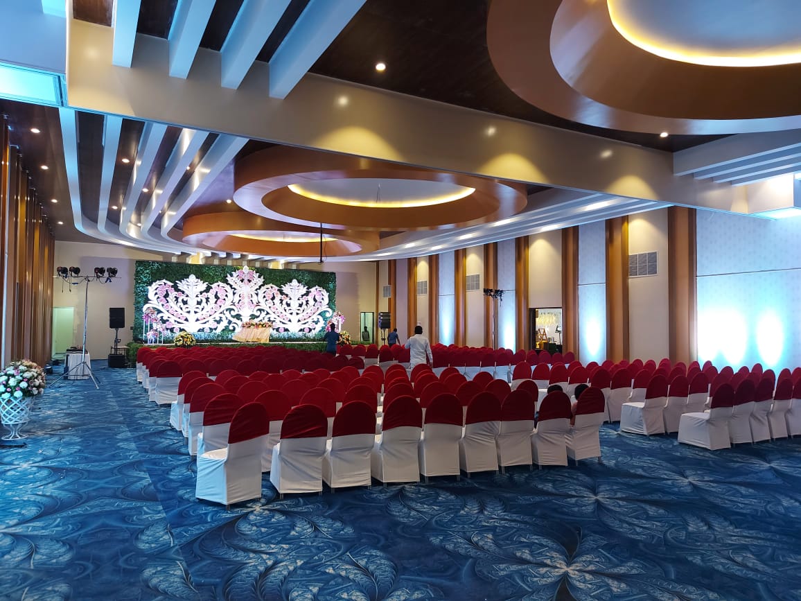 Air Cooling Solution for Banquet Halls Silver Banquet Hall